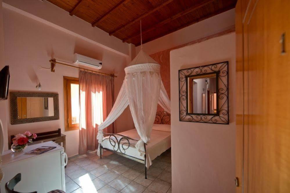 Katerina Traditional Rooms خانيا المظهر الخارجي الصورة